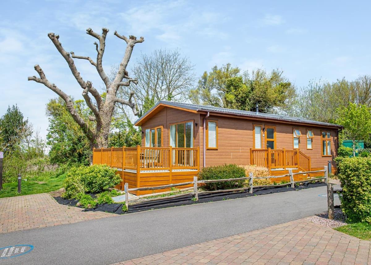 Canterbury Reach Lodge Retreat Petham Ngoại thất bức ảnh